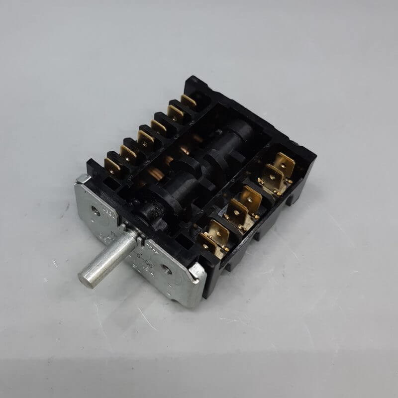 1070-e1576577140893[1]